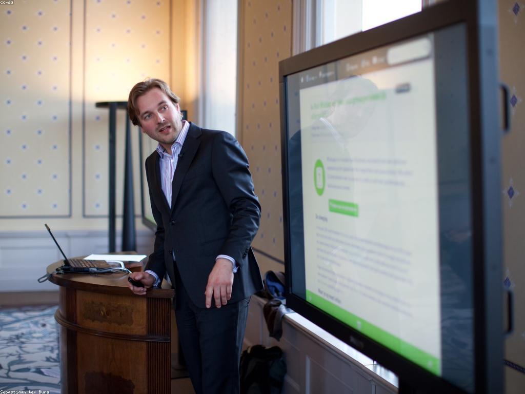 យុទ្ធសាស្ត្រប្រឆាំងការល្បែងអនឡាញ