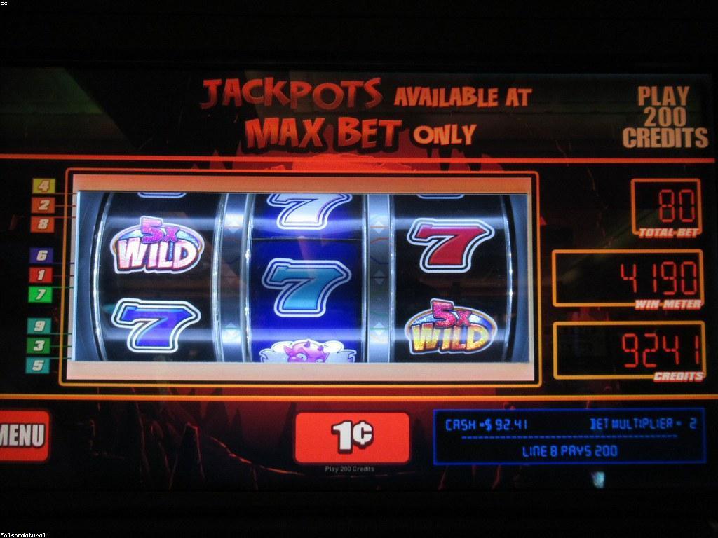 គន្លឹះសម្រាប់ឈ្នះនៅក្នុងការលេងស្លាបព្រិលអនឡាញ